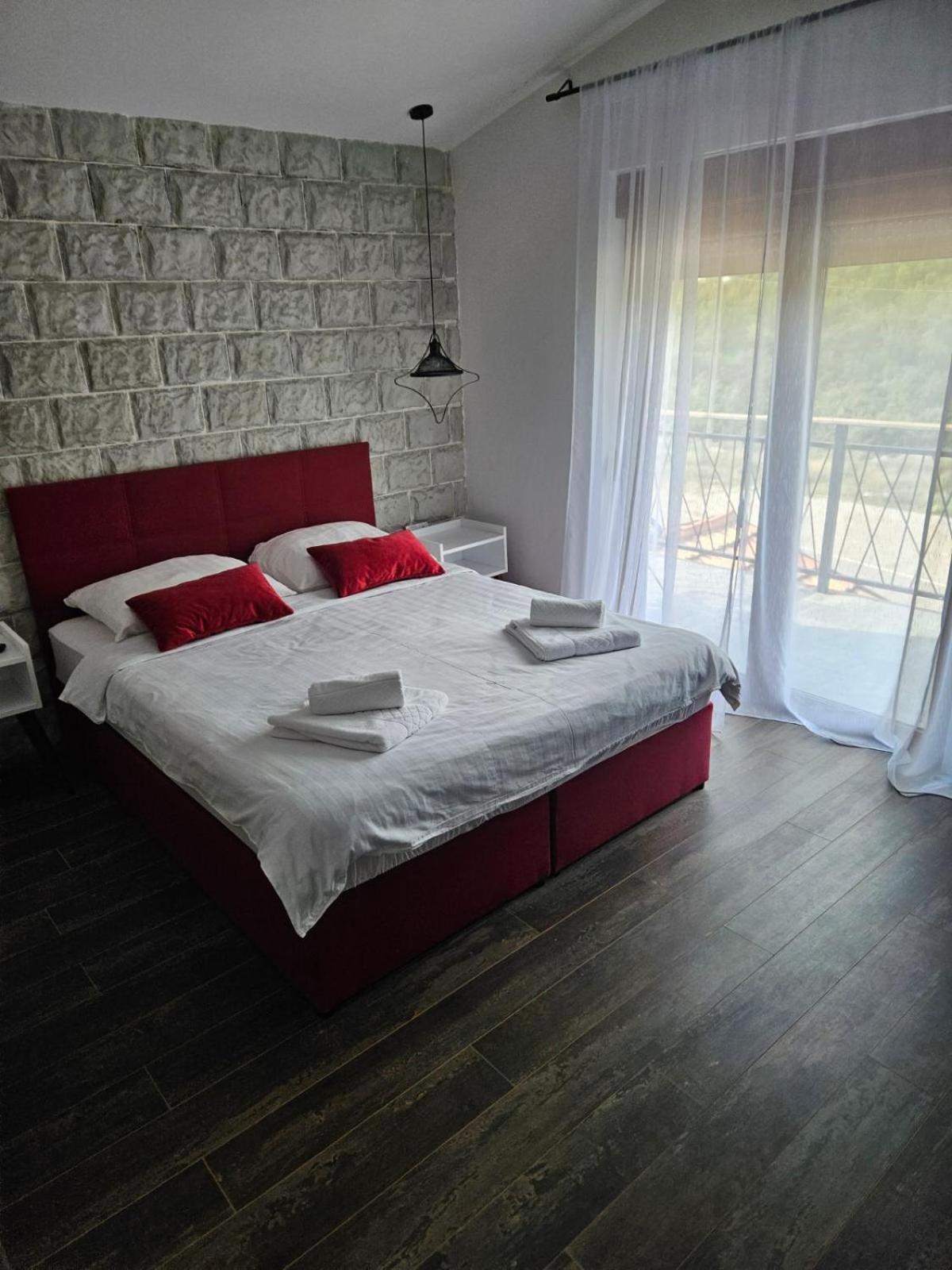 Apartmani Drijen Ravno Extérieur photo